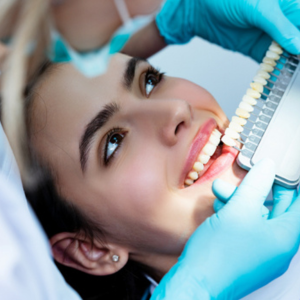 Sonrisa Radiante en Cartagena: Todo lo que Debes Saber sobre el Blanqueamiento Dental