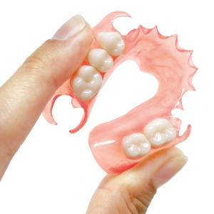 Prótesis Flexibles: Comodidad y Estética para Recuperar tu Sonrisa
